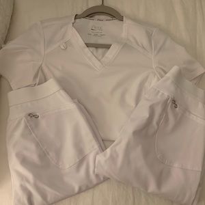 Cherokee Infinity Scrubs White